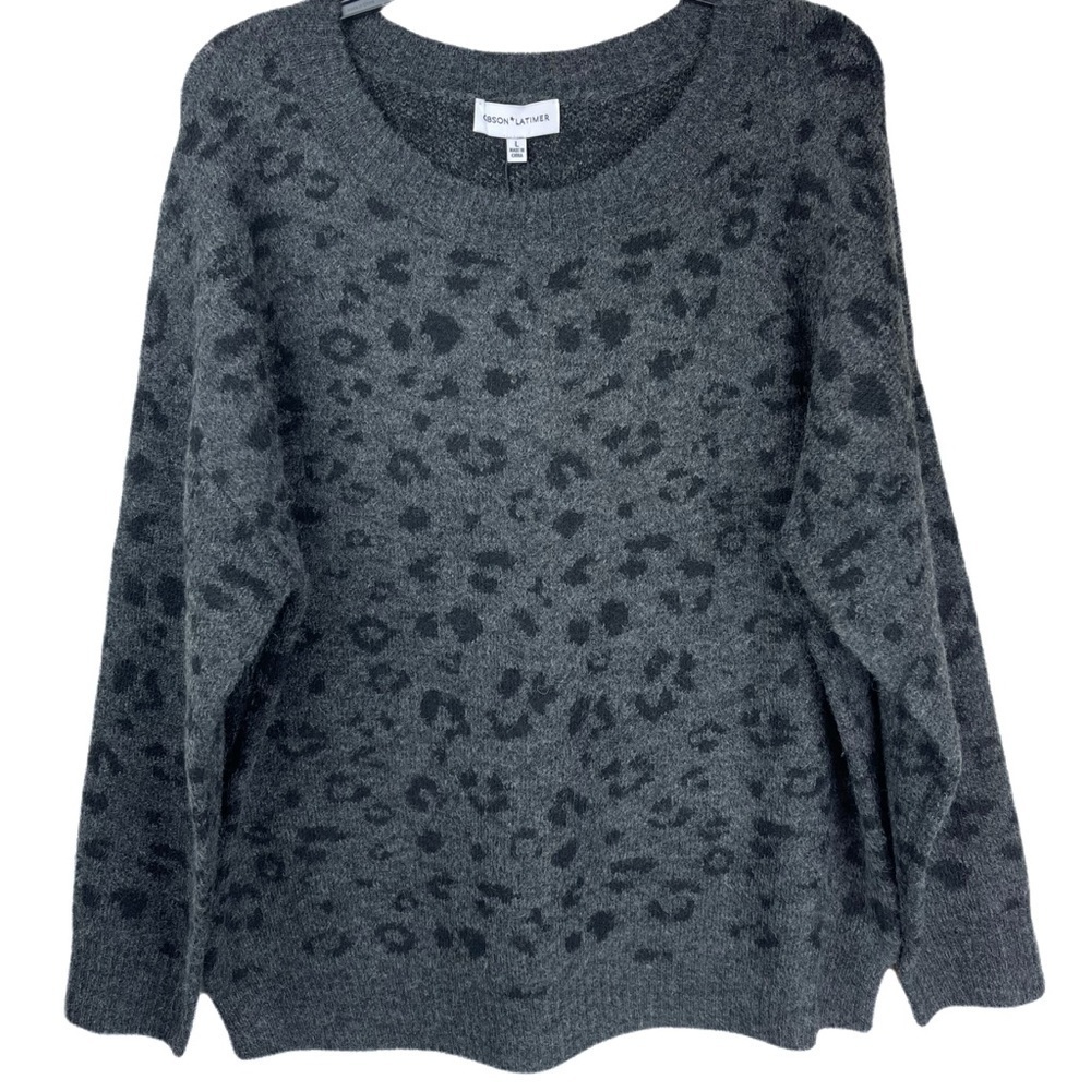 ✅ NWT Gibson Latimer Leopard Print Charcoal sweater